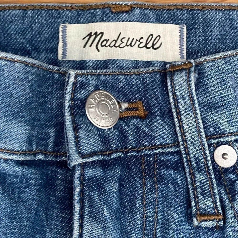 Madewell The High-Rise Slim Boyjean in Raebrook Wash Eco Edition‎ 25